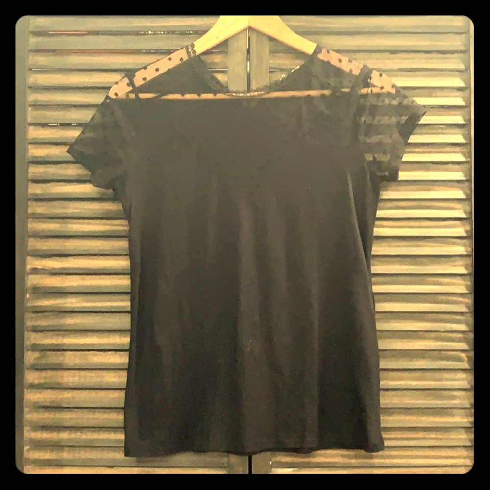 Super cute Maje top perfect condition
